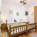 Bella-vista Apartment Icici