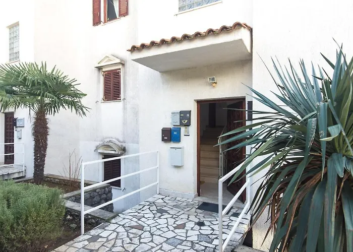 Bella-vista Apartment