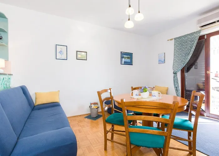 Bella-vista Apartment *